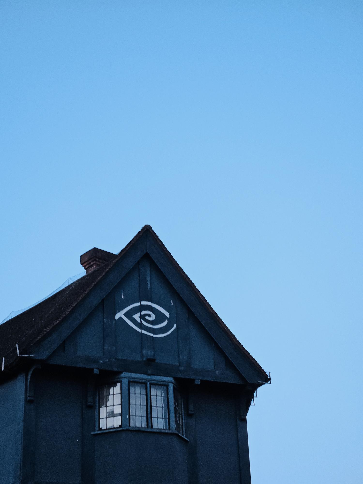 23_casa_con_ojo_londres
